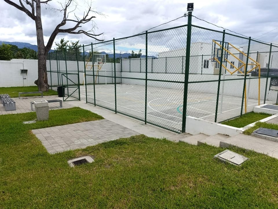 Alojamiento práctico y tranquilo House in El Salvador