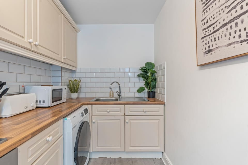 Lovely 2BR House in the Heart of Camden House in London Borough of Islington