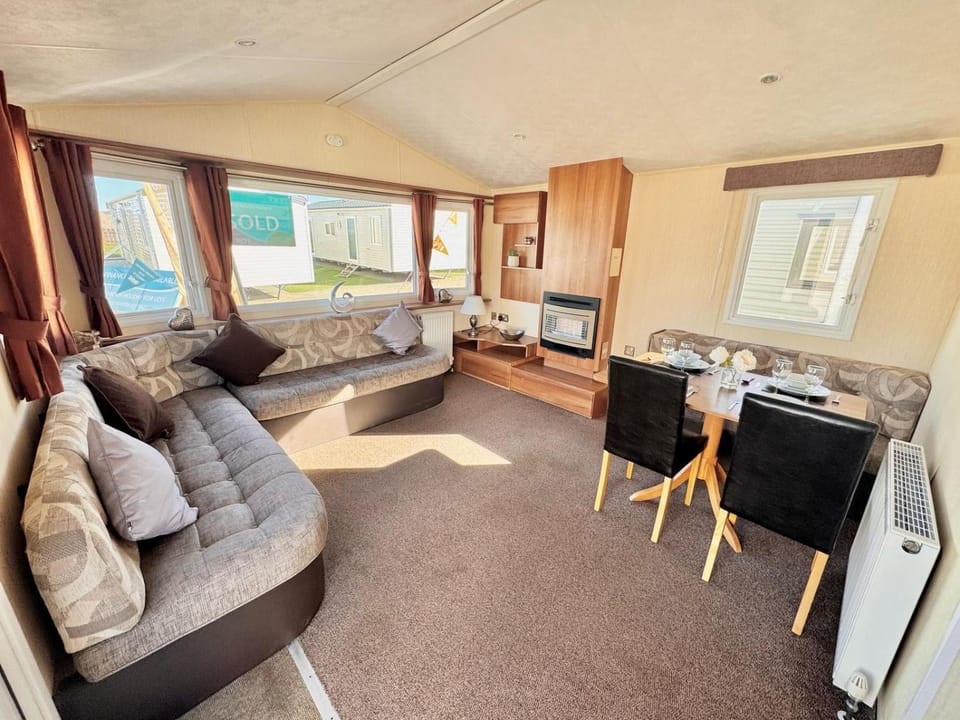 2 bedroom, robin Hood rhyl Campground/ 
RV Resort in Rhyl
