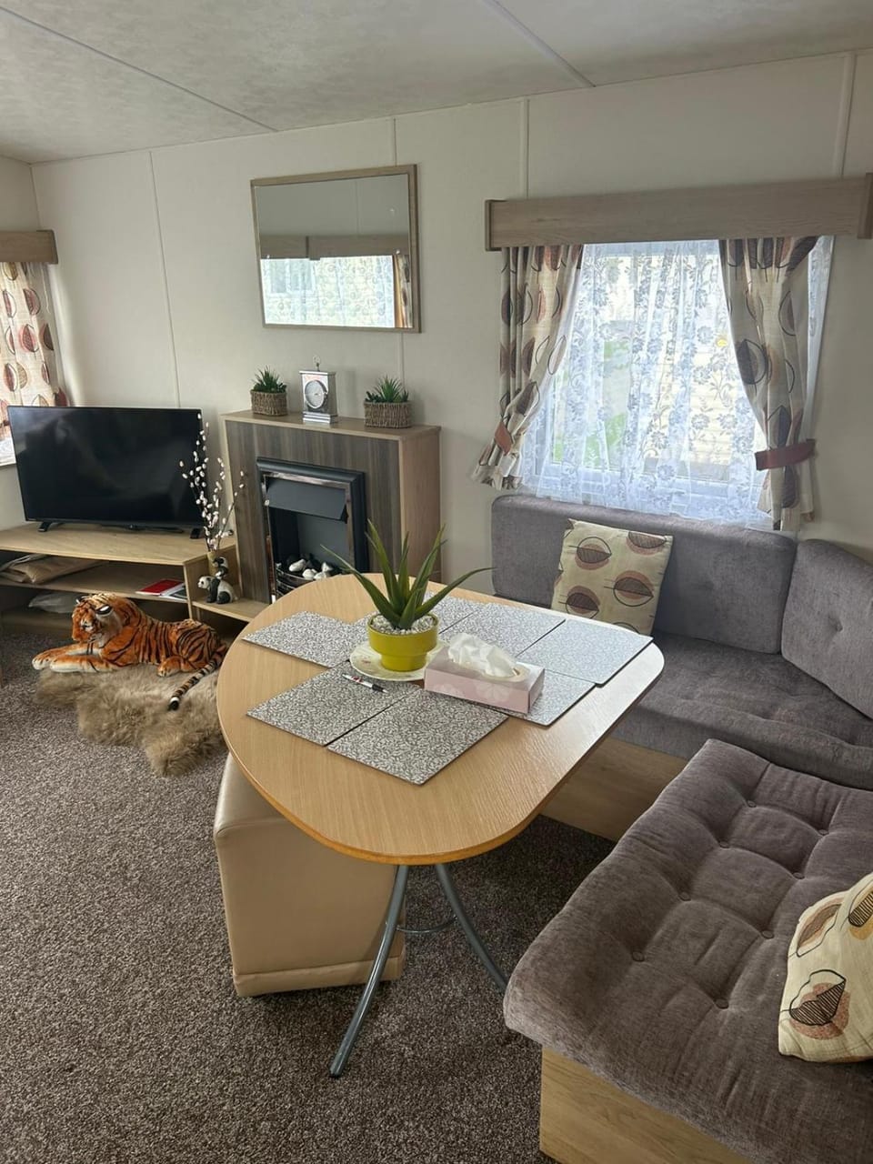 2 bedroom, robin Hood rhyl Campground/ 
RV Resort in Rhyl