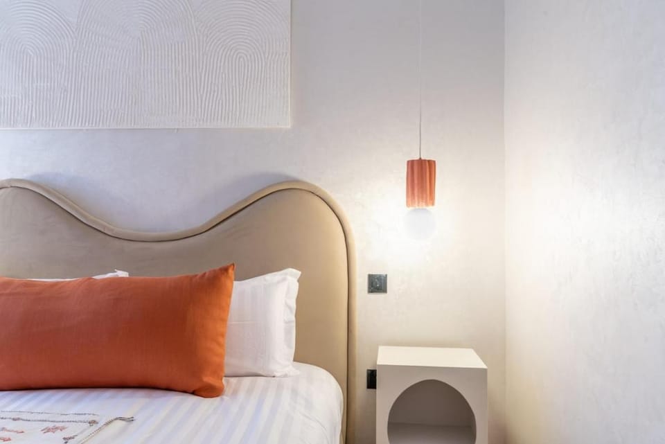 Élégant 2 Chambres avec Piscine & Sport Apartment in Marrakesh