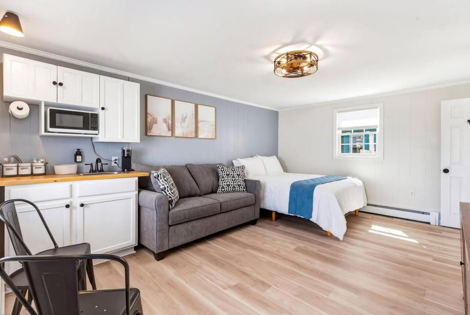 The Tides Inn Motel Room 1 Vacation rental in Old Orchard Beach