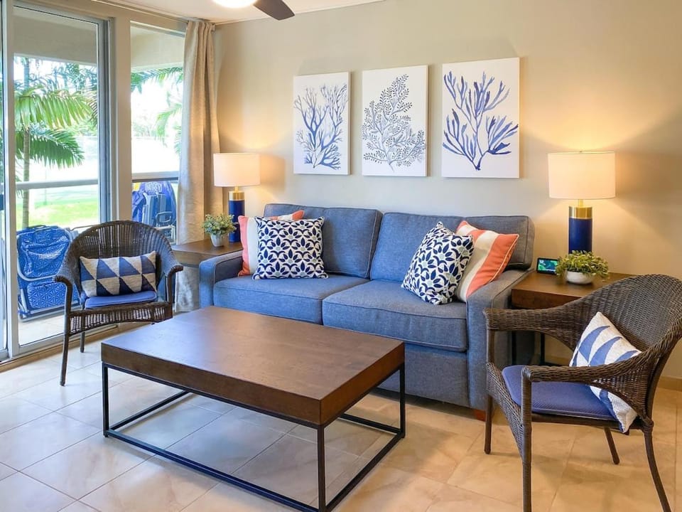 Maui Banyan A - 5 Min Walk to Beach, Pool, AC Apartment in Wailea