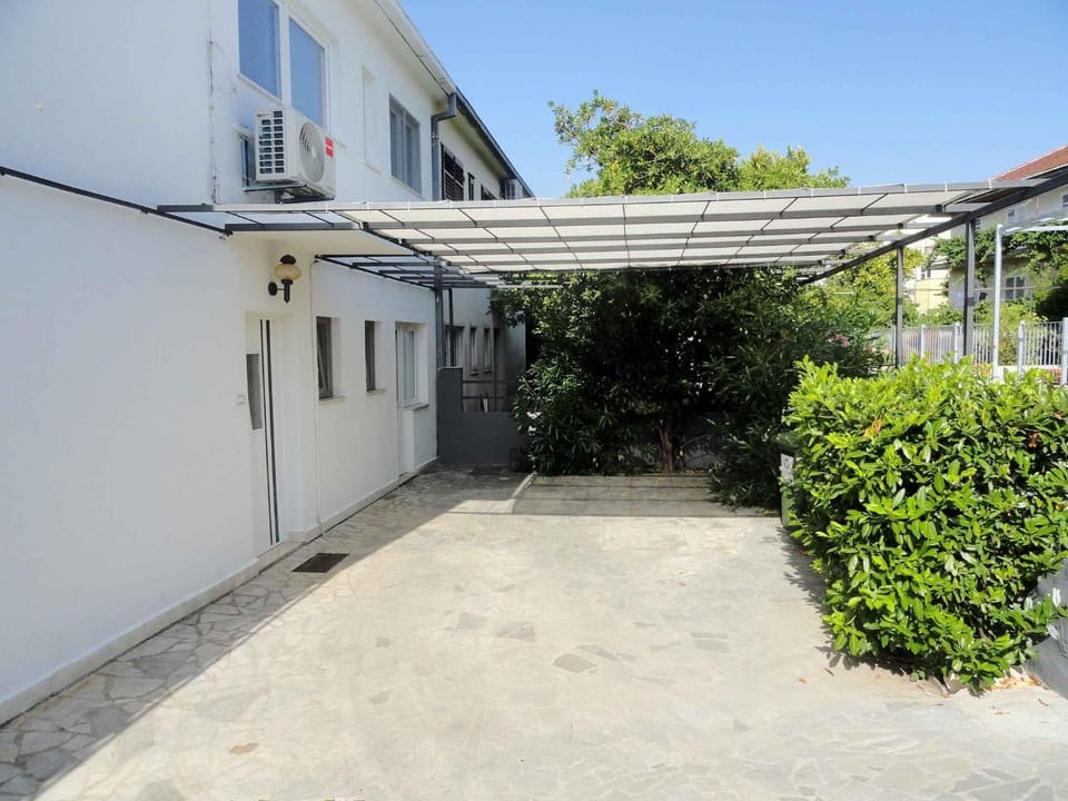 Property building, Summer