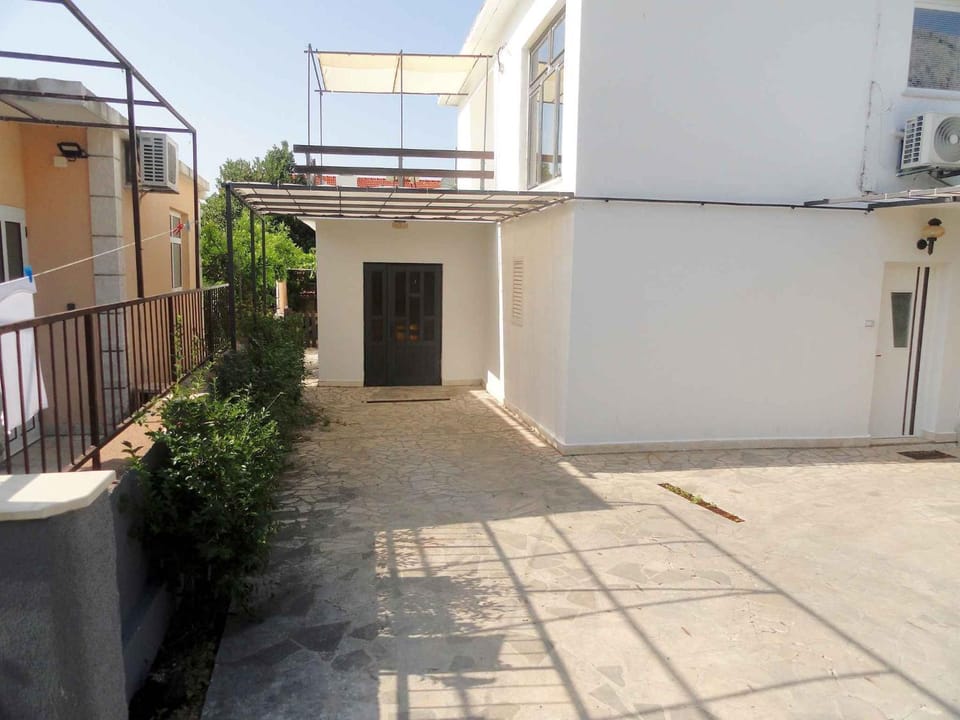 Property building, Summer