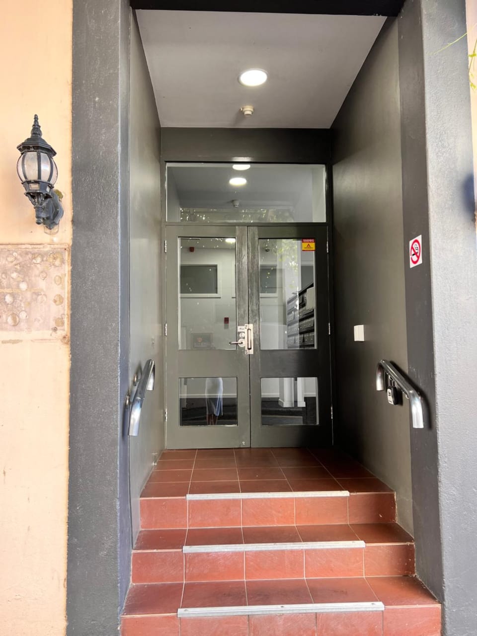 Facade/entrance