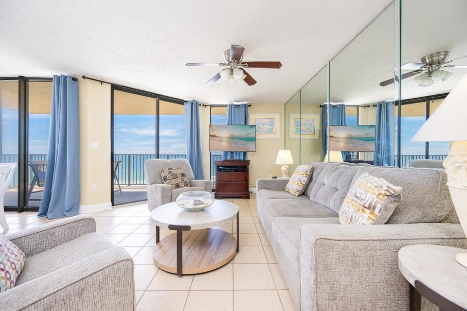 Phoenix V 817 condo Apartment in Orange Beach