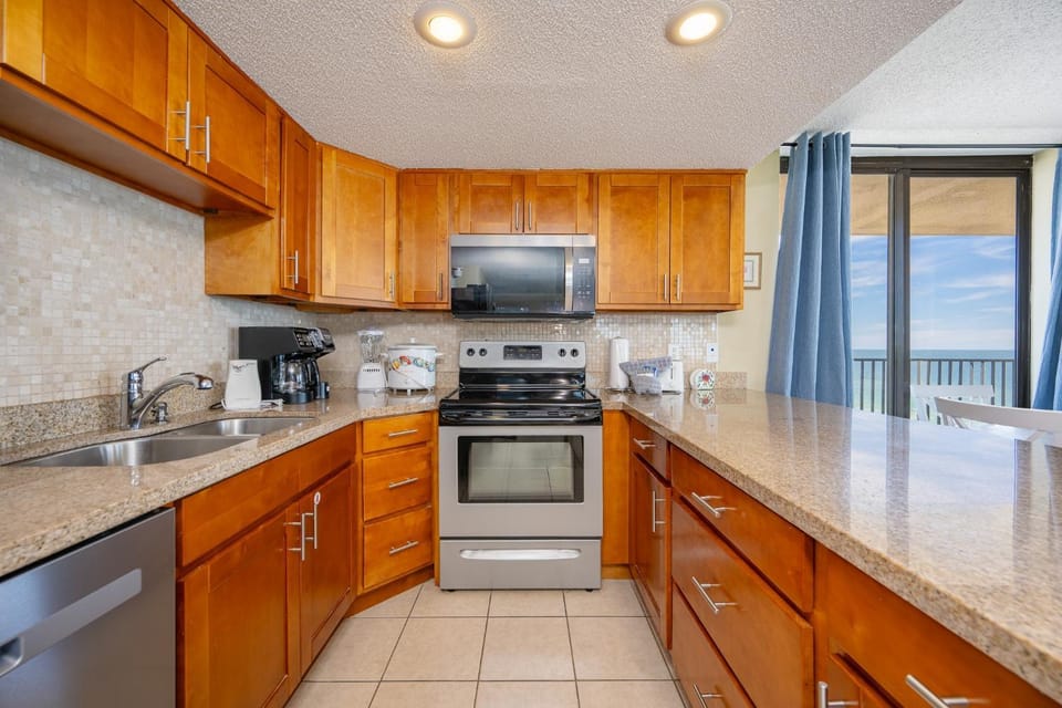 Phoenix V 817 condo Apartment in Orange Beach