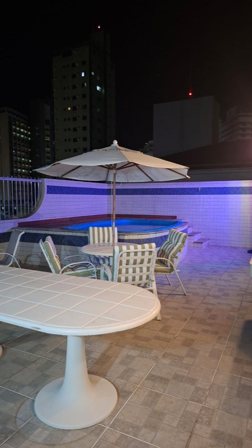 Cobertura Luxo Piscina Privativa Astúrias Pitangueiras Apartment in State of São Paulo