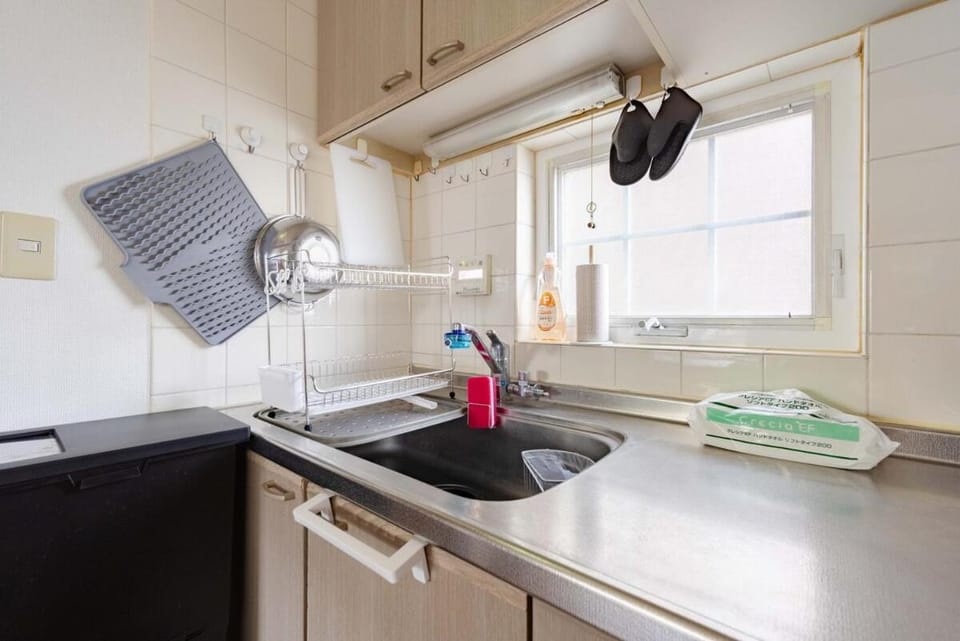 ｲｰｽﾀﾝﾚｼﾞﾃﾞﾝｽ伊東家の民泊 Apartment in Shinjuku