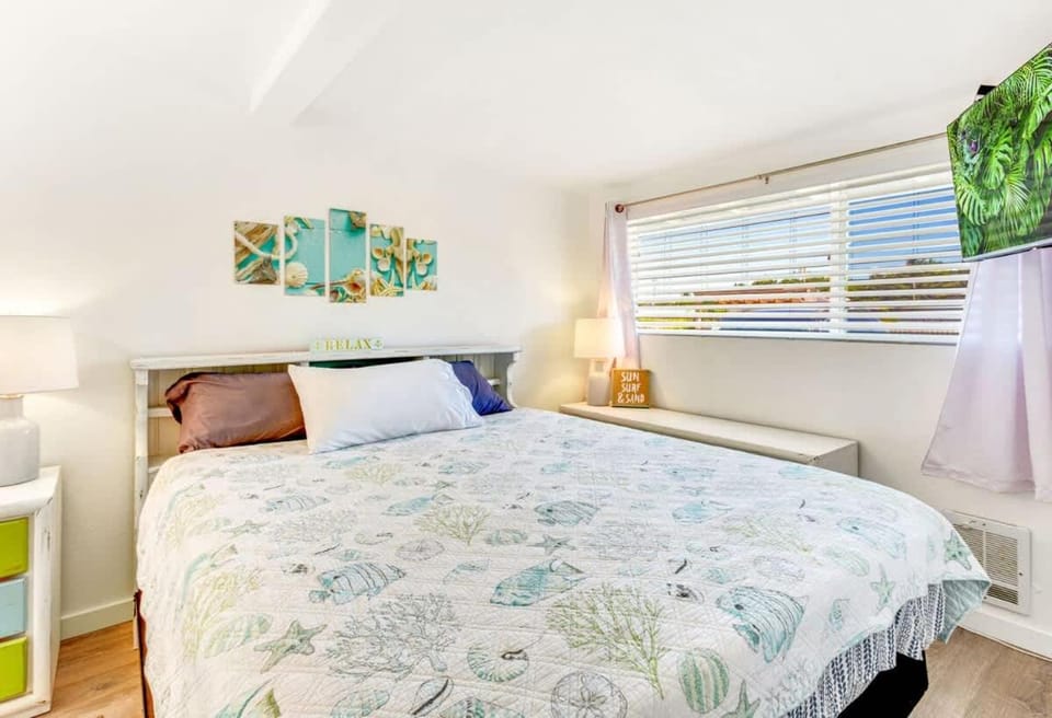 Shine On Condo at Pacific Surf - Unit D House in Ocean Shores