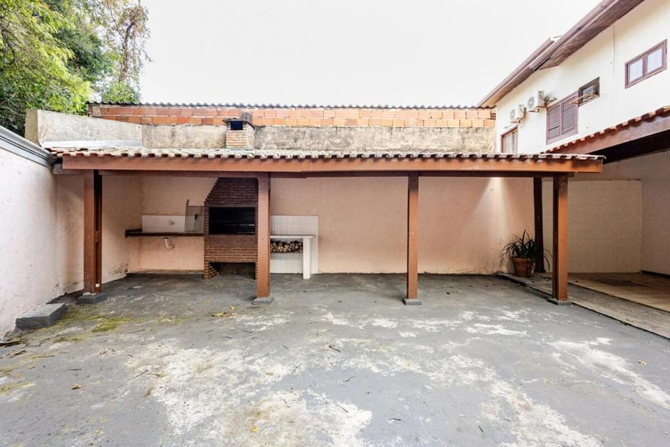 Seu refúgio em Barequeçaba São Sebastião House in São Sebastião