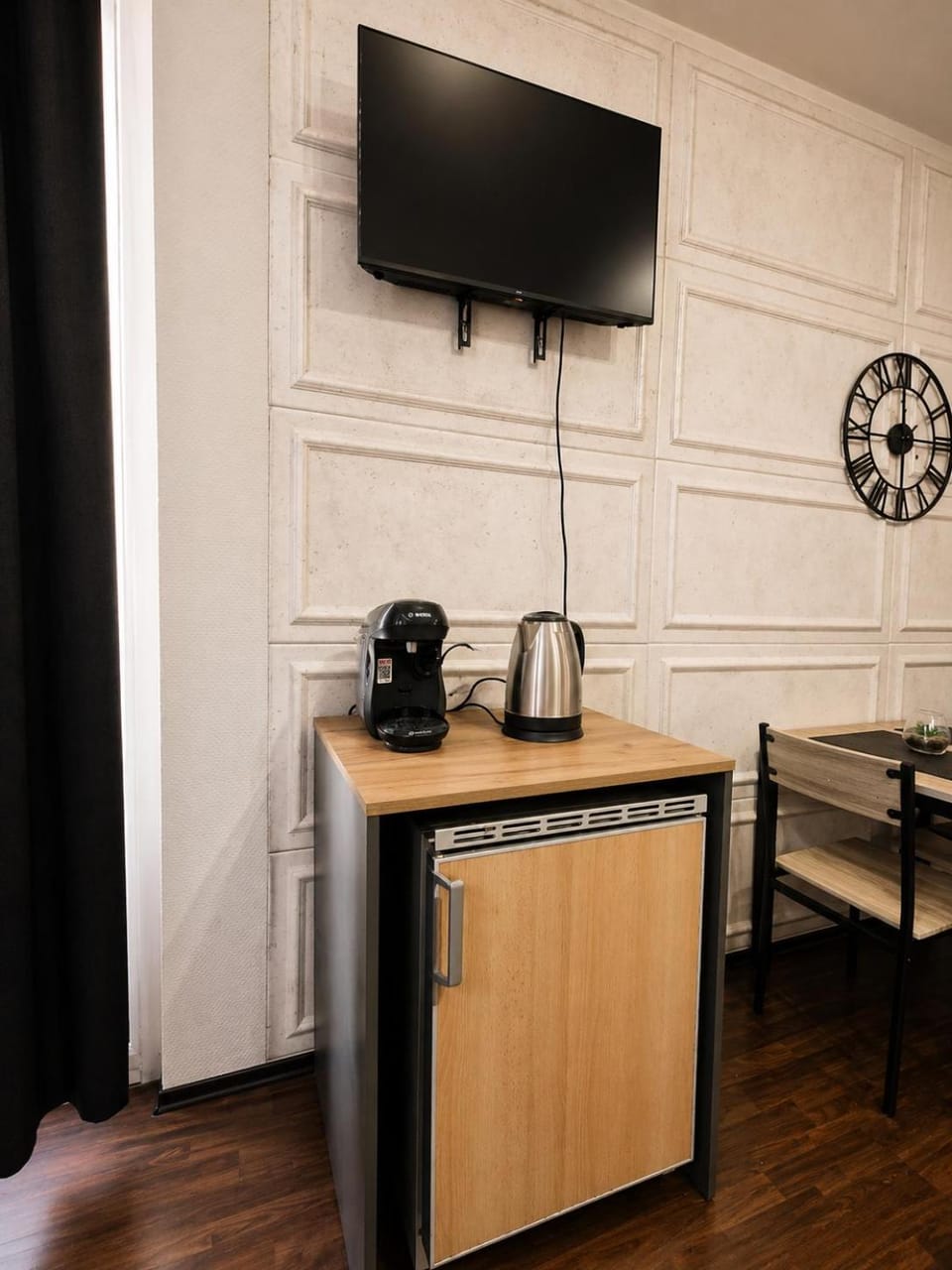 CityNest O5 Black Crown Suite Apartment in Hanover