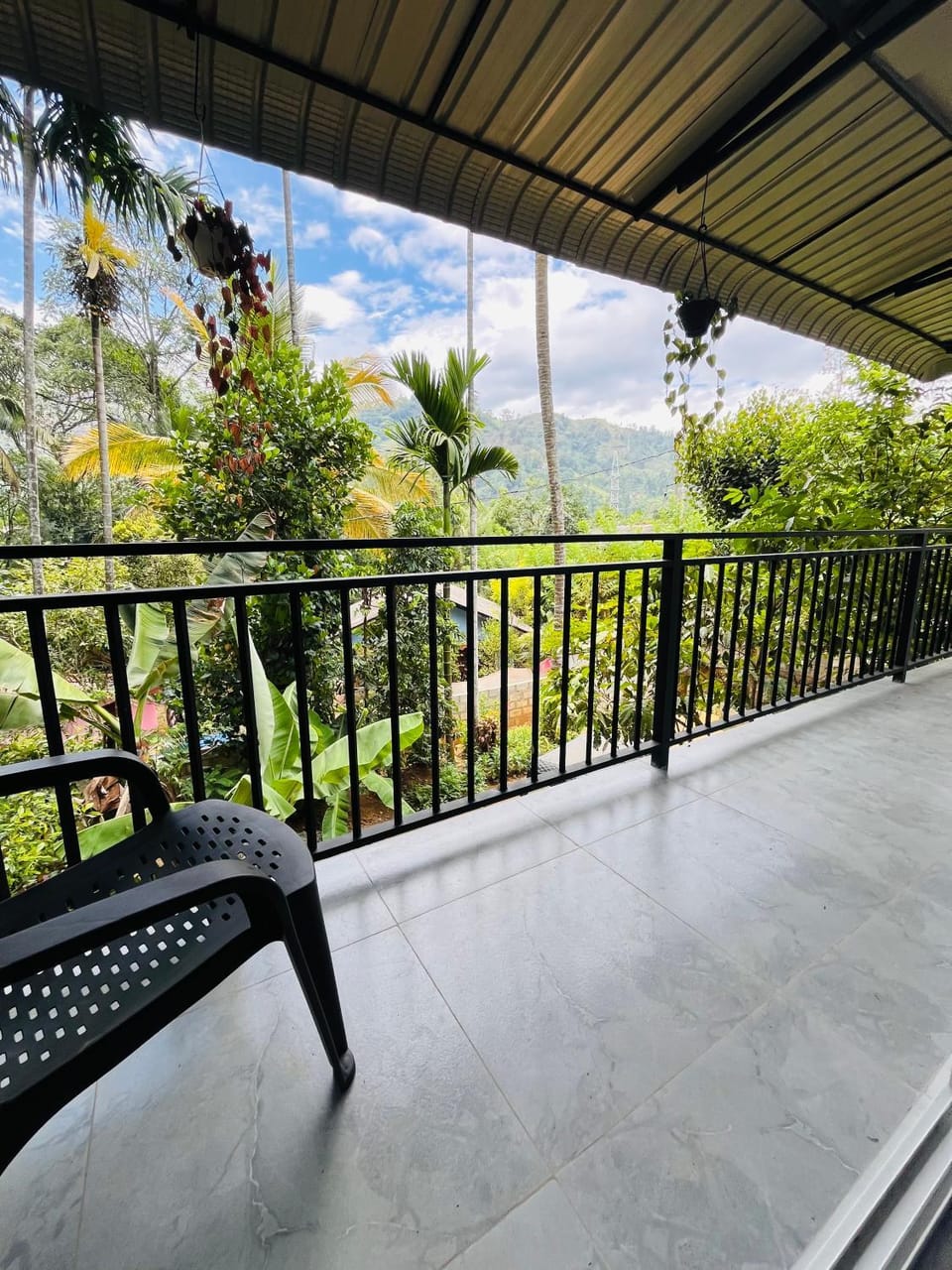 Balcony/Terrace, Mountain view