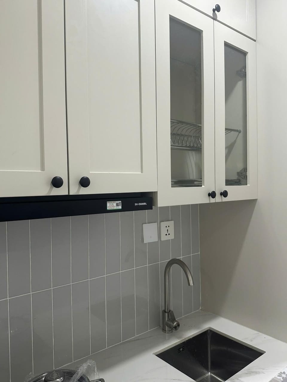 Hoang Hoa Tham Modern Apartment in Ba Dinh near West Lake and Old Quarter Apartment in Hanoi