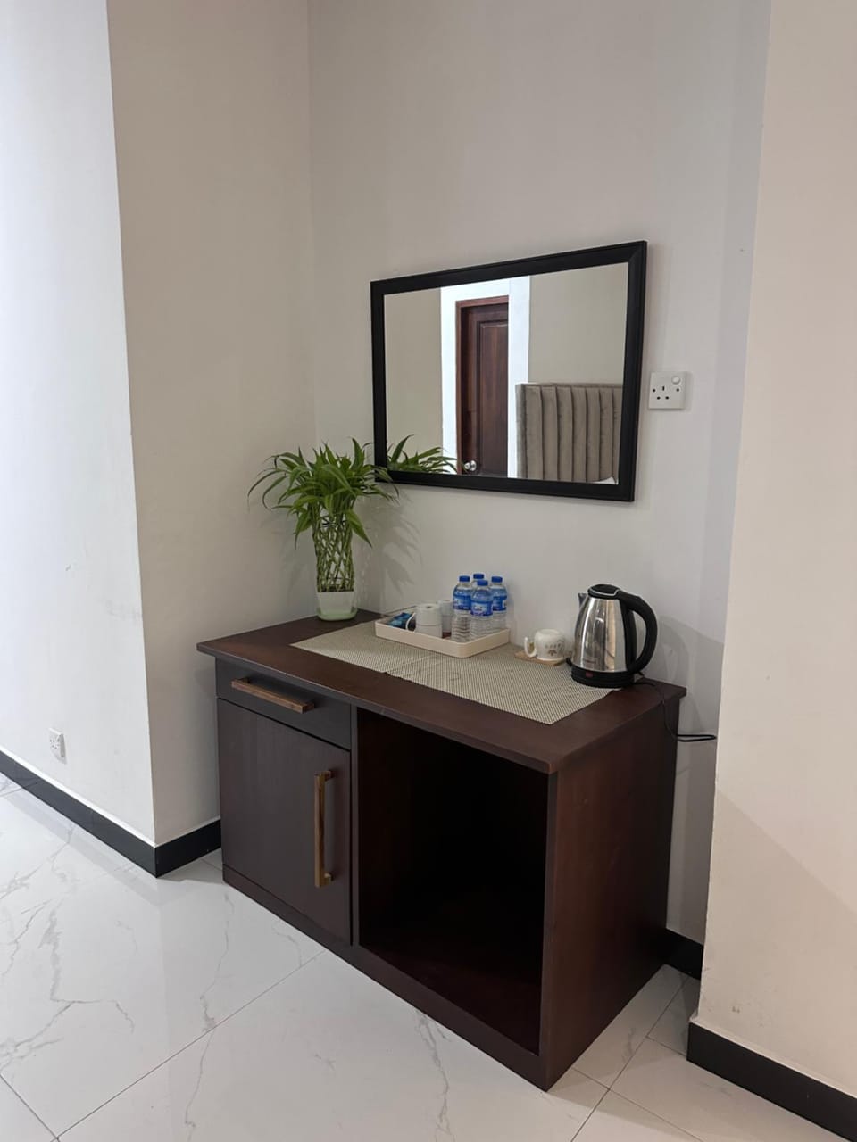Coffee/tea facilities