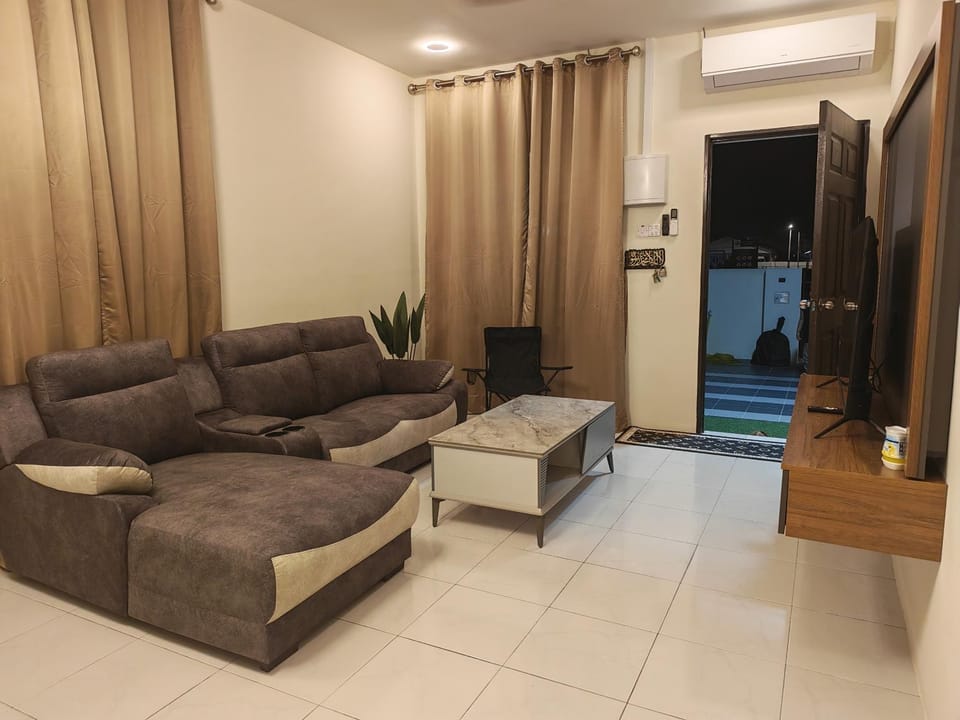 Rumah Santai D'Lagenda House in Perak