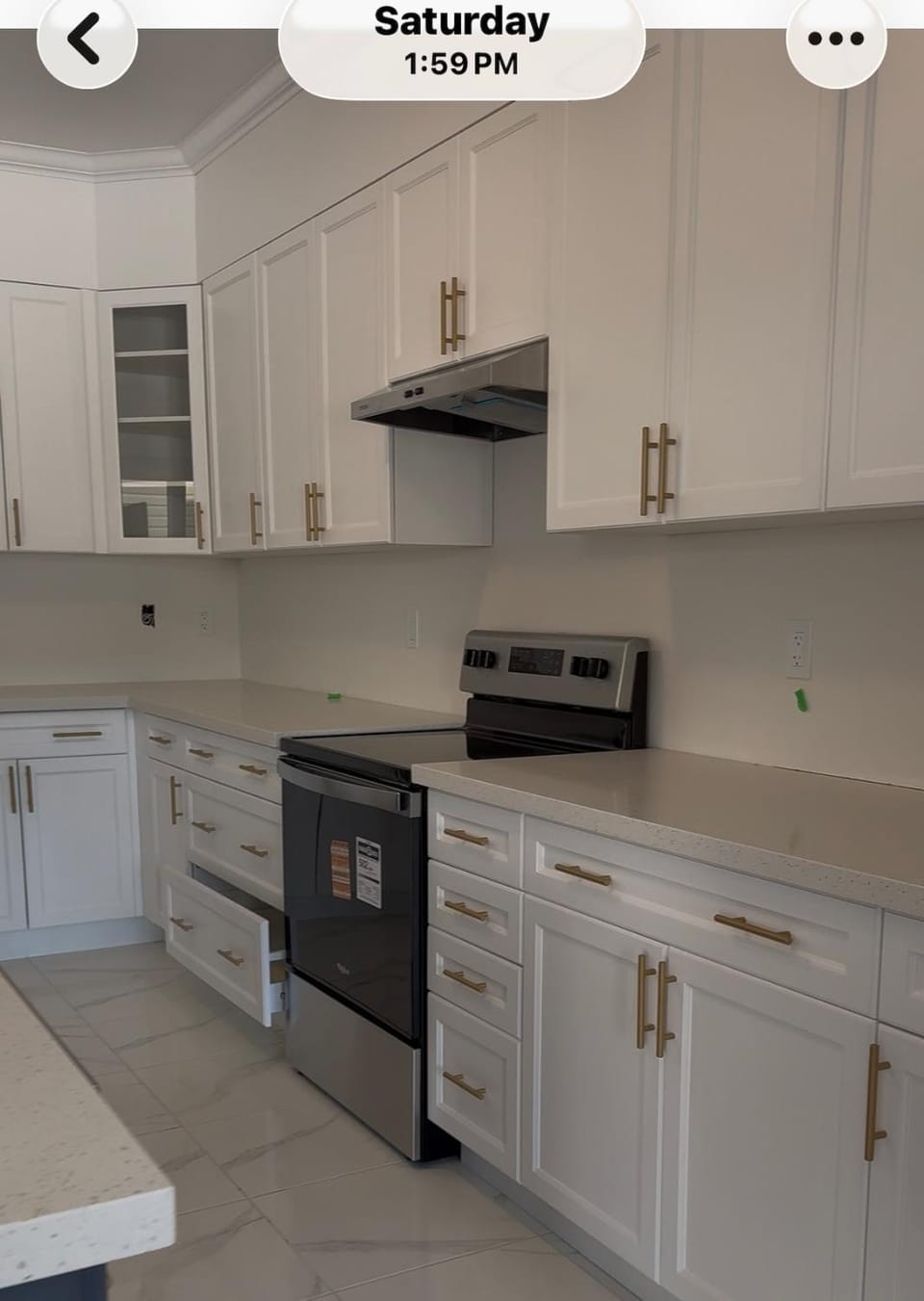 New Modern Luxury by the River in Paris Ontario, 5BR, 7 beds House in Brant