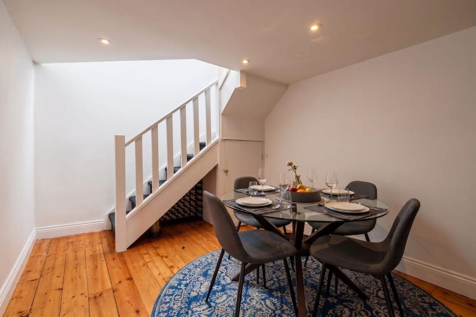 Cubitt Cottage - Cremorne House in Melbourne