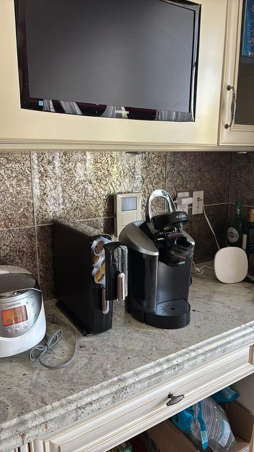 Coffee/tea facilities