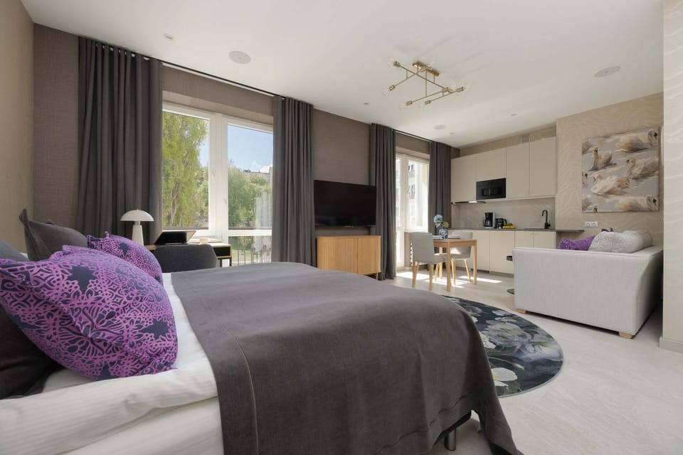 Bed, TV and multimedia, Photo of the whole room, Seating area