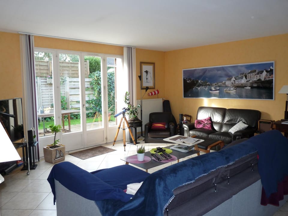 Chambre lit simple Vacation rental in Saint-Herblain
