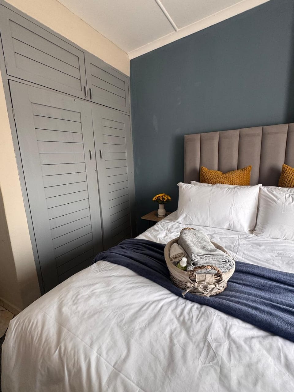 LuxTreat 1BedRm 3sleeper Luxury Manzini Eswatini Apartment in Africa
