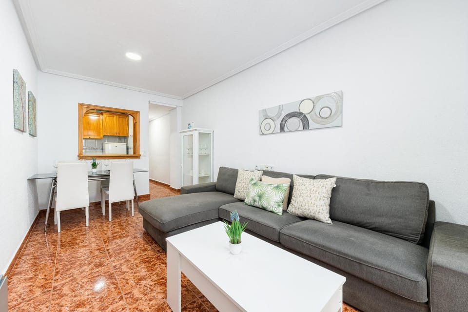 Communal lounge/ TV room, Living room