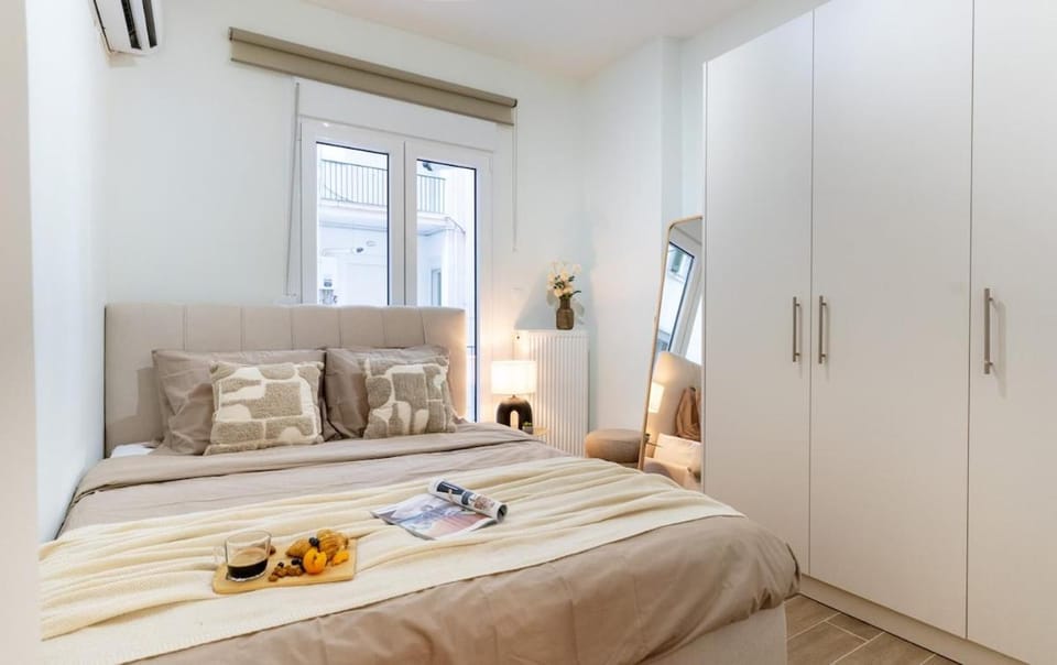 Modern-Chic City Stay Apartment in Thessaloniki
