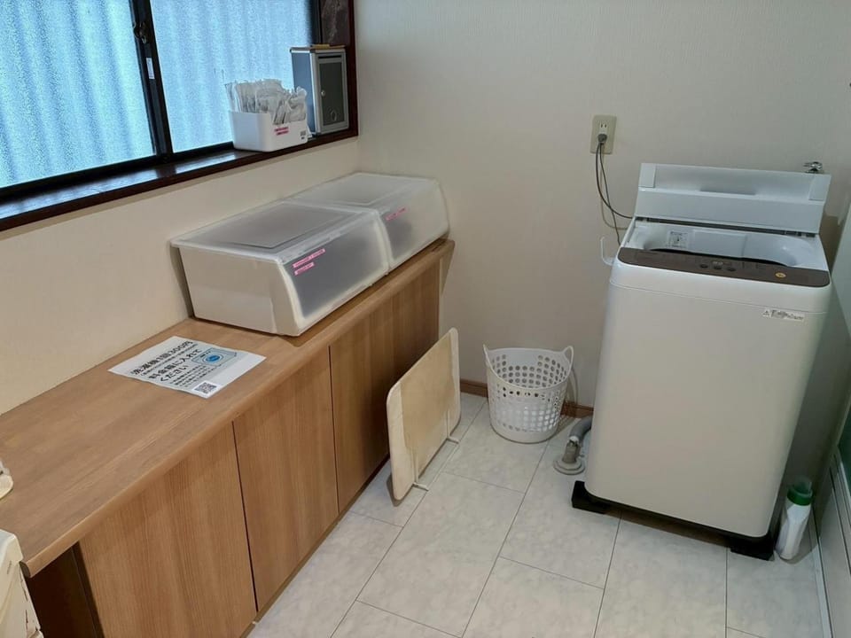 木の家ゲストハウスひたちなか本館 Bed and Breakfast in Japan