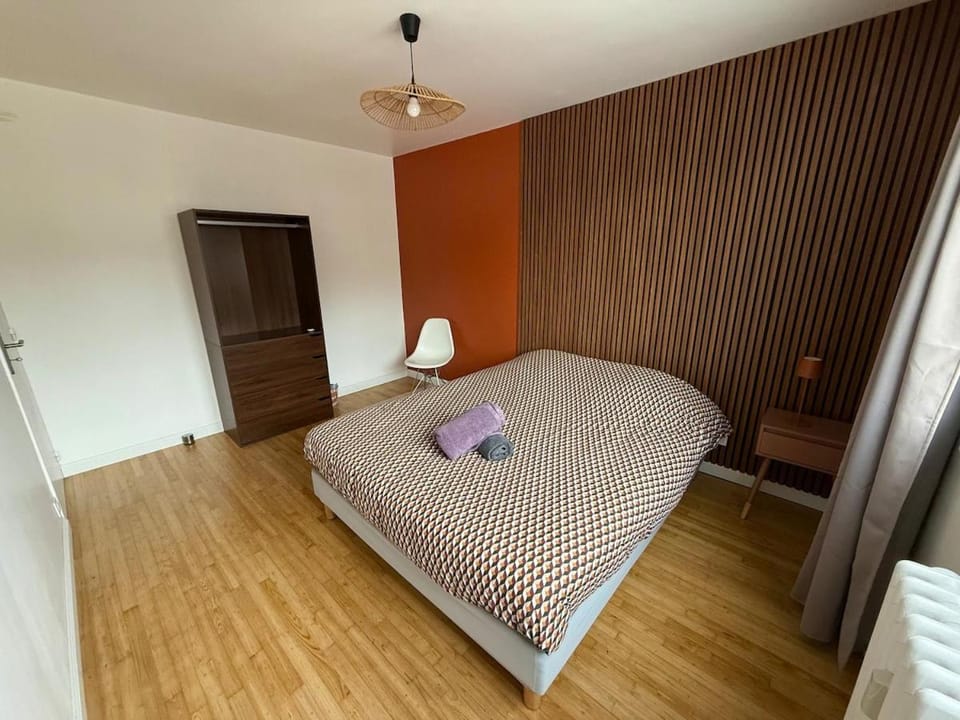Bed, Bedroom, wardrobe