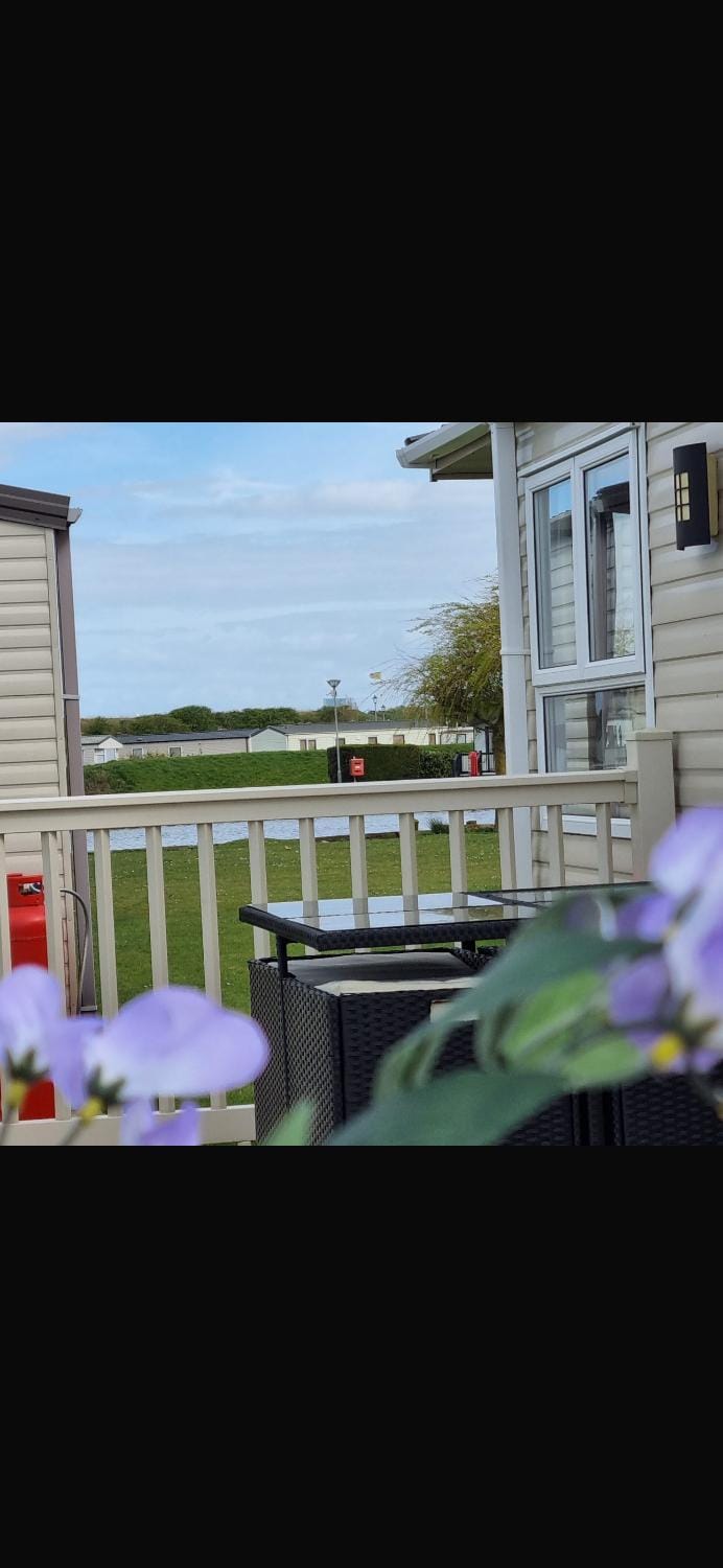 8 berth Ingoldmells Skegness i27 SANTANAVAN 17 Campground/ 
RV Resort in Ingoldmells