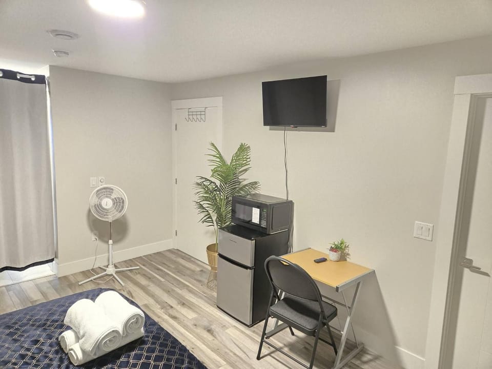 Communal lounge/ TV room, TV and multimedia