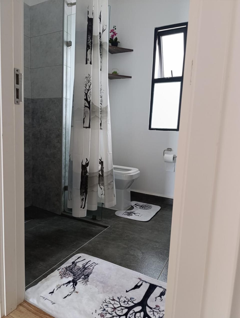 Pleasant Suites Apartments Apartment in Kenya