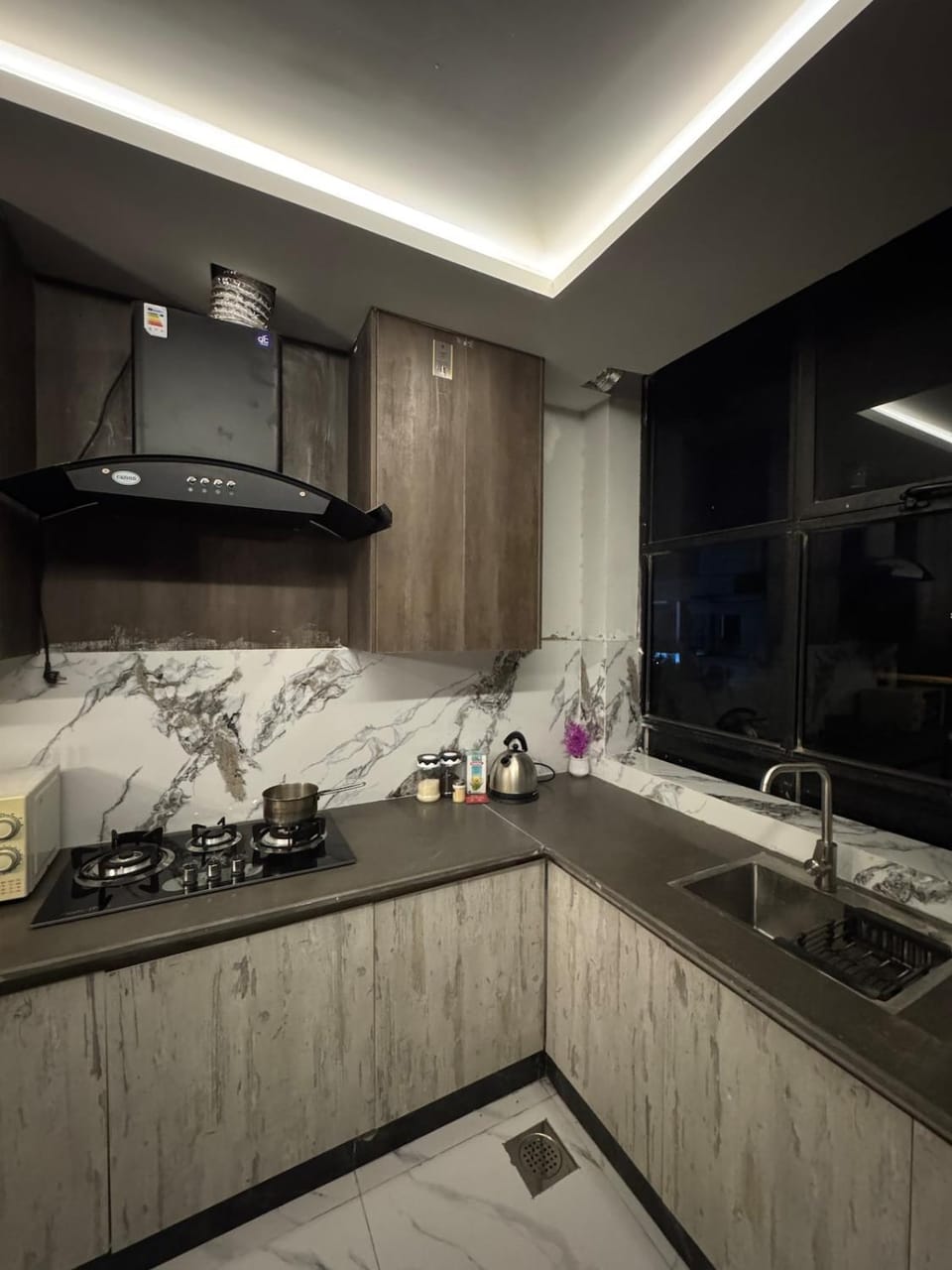 Kitchen or kitchenette