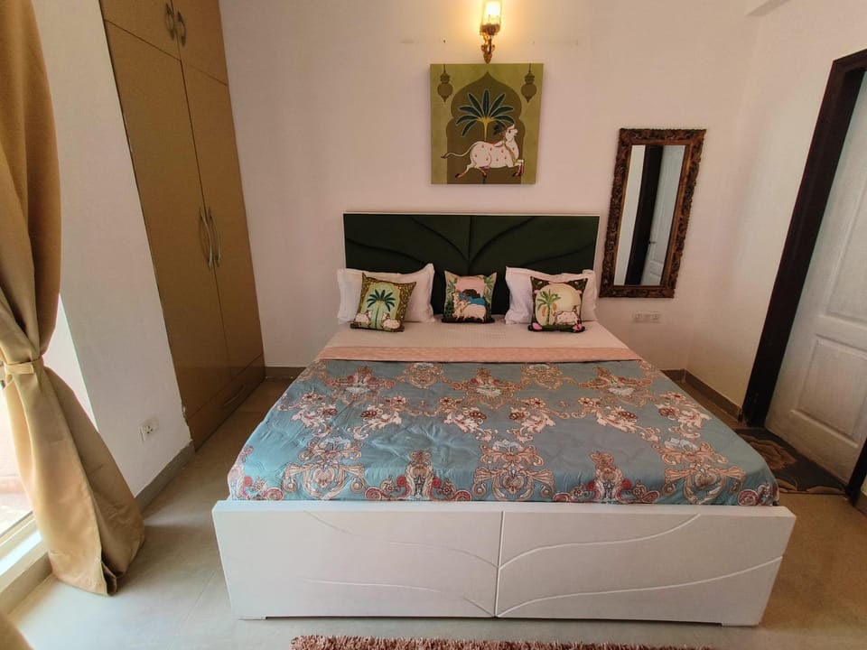 Shyam sundar kutir 2 BHK luxurious apartment Apartment in Uttar Pradesh