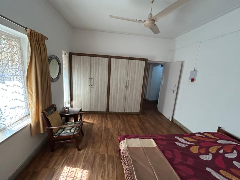 Leos Inn Villa in Pune