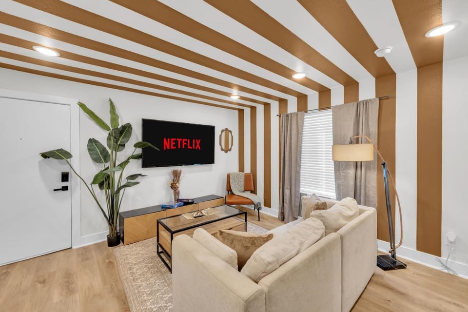 PK Dallas G4 Apartment in Dallas