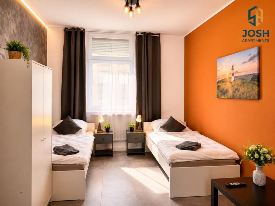 Bed, View (from property/room), Bedroom, wardrobe