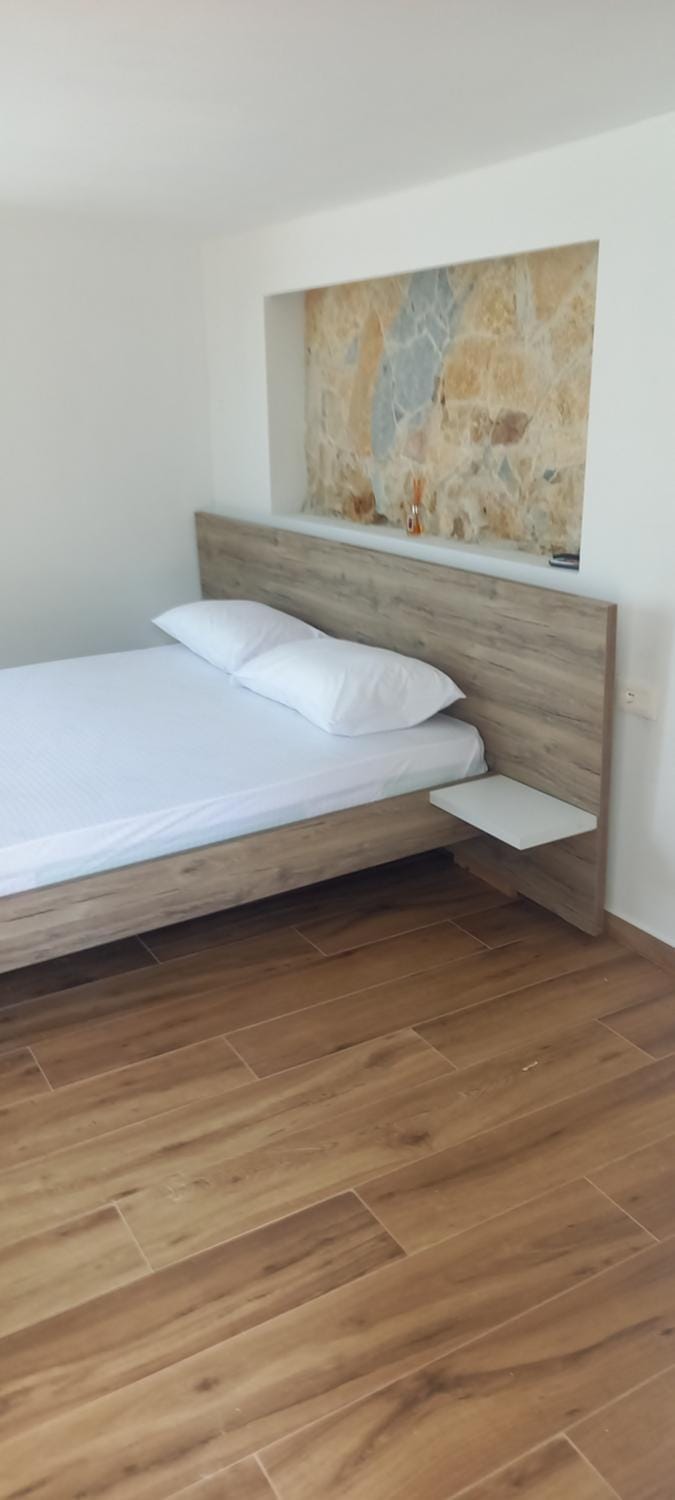 Lino House Apartment in Sarandë
