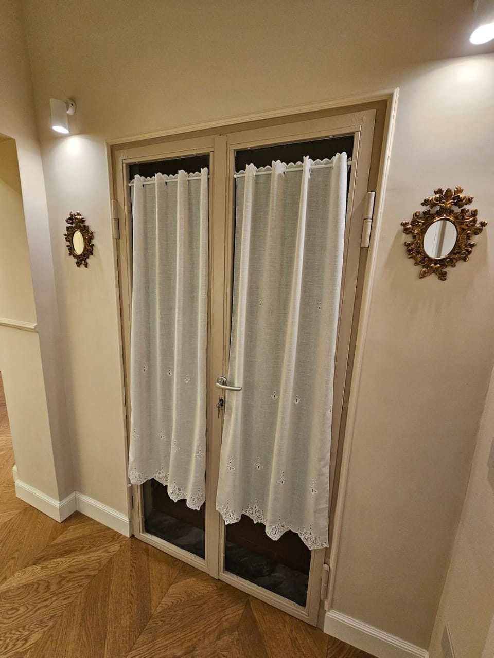 Decorative detail