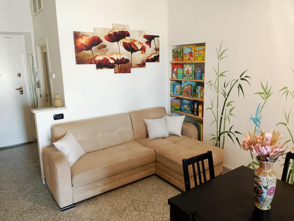 TV and multimedia, Dining area, air conditioner