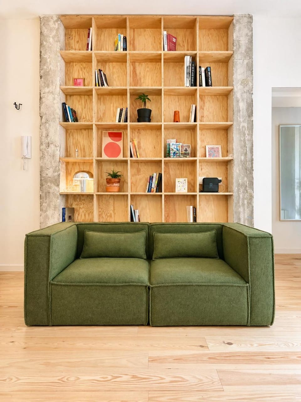 Library, Living room, Seating area