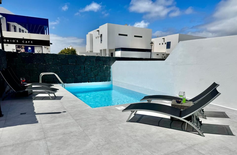 Casa Eden Villa in Playa Blanca