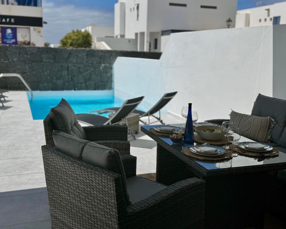 Casa Eden Villa in Playa Blanca