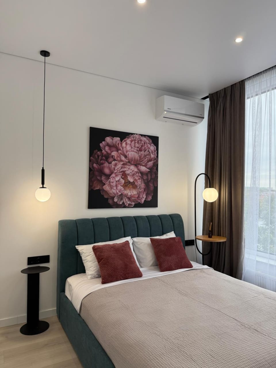 Апартаменты в 5 минутах к морю! Apartment in Odessa