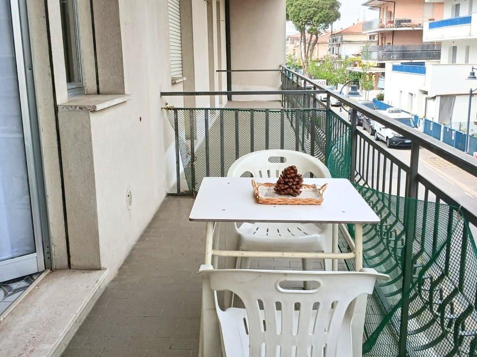 RG002 - Bellaria, comodo bilocale con vista mare Apartment in Bellaria - Igea Marina
