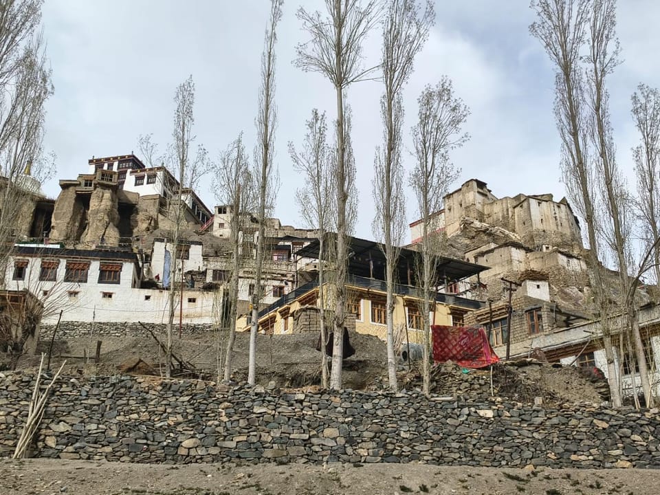 Shanglang Guesthouse and Restaurant Vacation rental in India