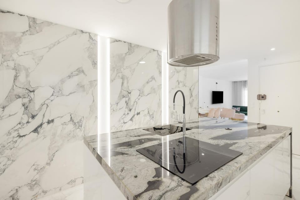 Kitchen or kitchenette, Living room