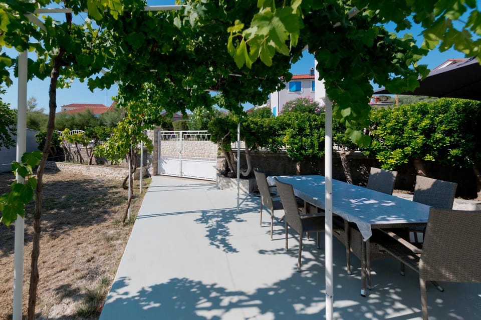 Garden, Garden view, Inner courtyard view